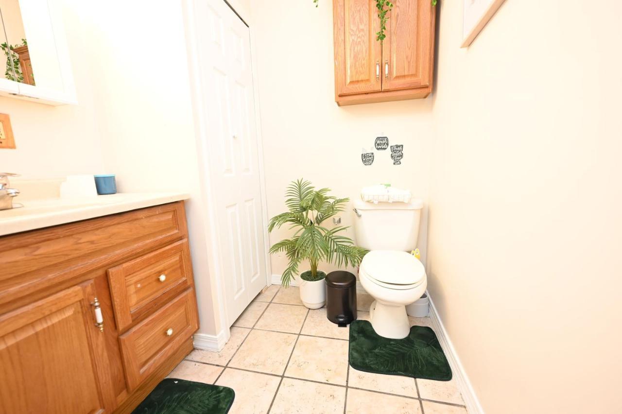 Apartamento Modern Luxury, Sleeps 5, Near Universities,Airport 15Mins,Free Parking Filadelfia Exterior foto