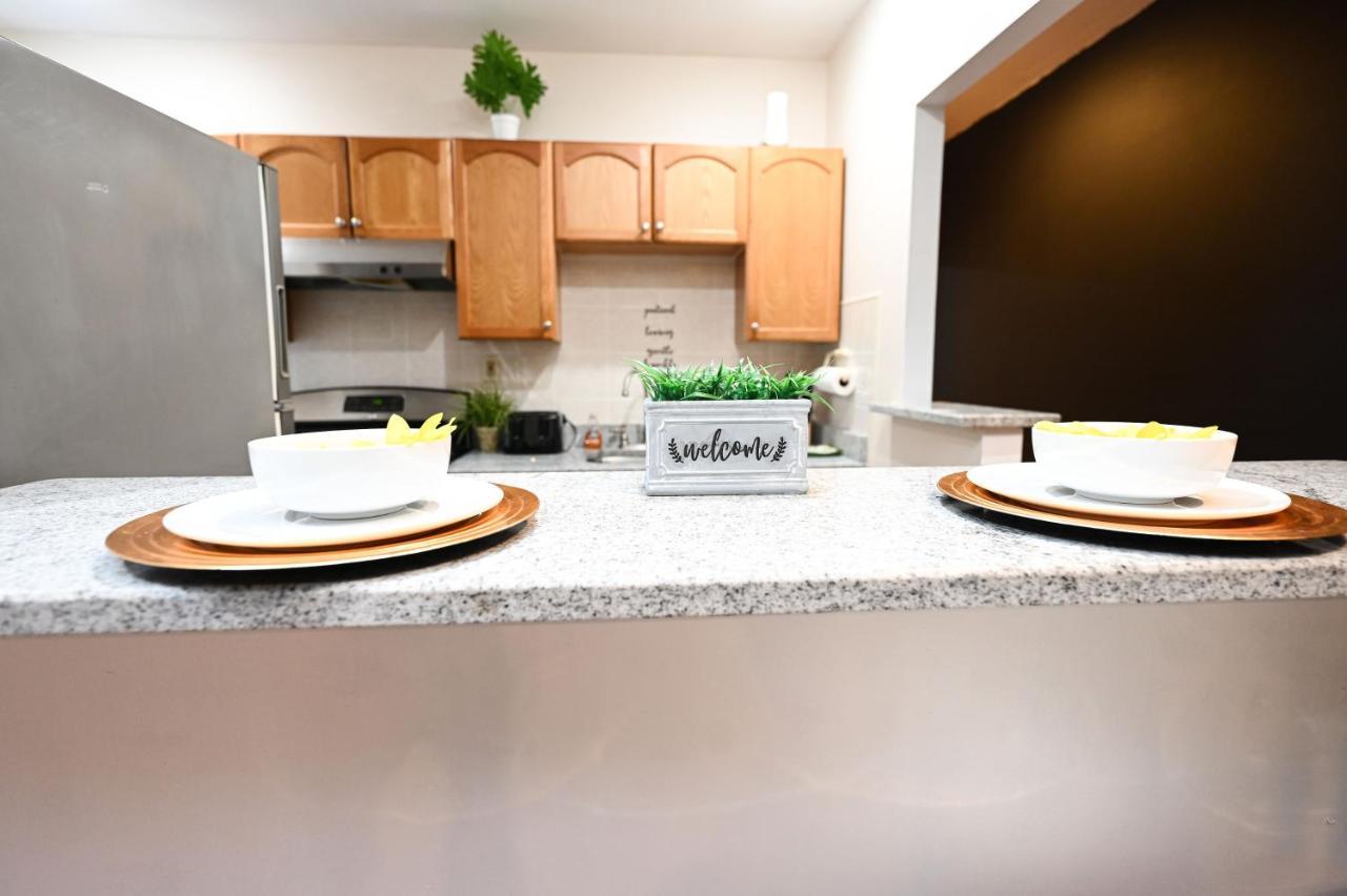 Apartamento Modern Luxury, Sleeps 5, Near Universities,Airport 15Mins,Free Parking Filadelfia Exterior foto
